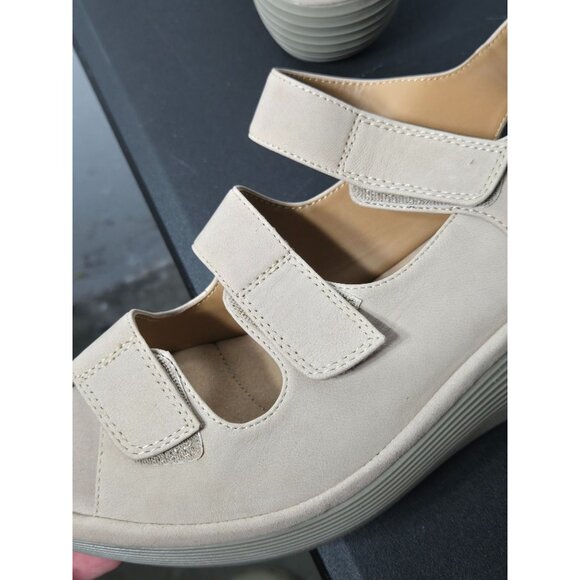 Clarks Soft Cushion Womens Reedly Juno Wedge Sandal Size 10W Neutral Summer - Picture 3 of 10